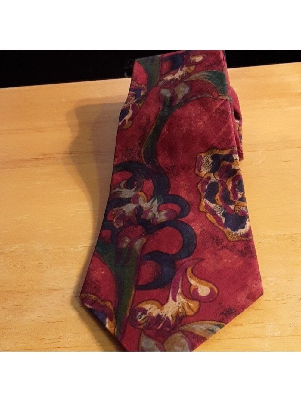 3/$20 Keith Daniels colorful tie